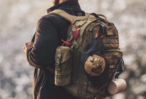 Molle back outlet pack